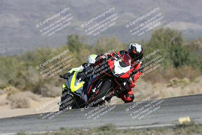 media/Dec-01-2025-Moto Forza (Mon) [[2daa91e15f]]/2-Intermediate Group/Session 2 Turn 9 Entry/